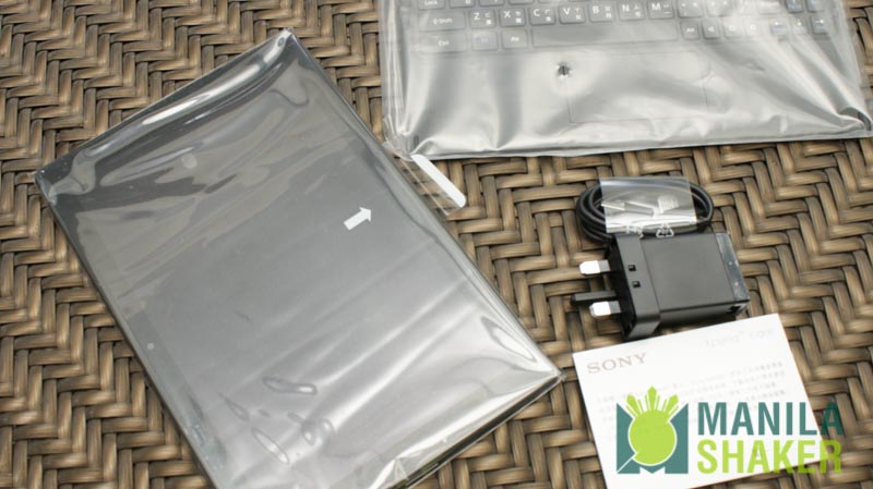 Sony Xperia Z4 Tablet Waterproof With Bluetooth Keyboard Unboxing Hands On First Impression