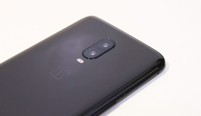 OnePlus 6T 6.41 Inch 3700mAh Fast Charge Android 9.0 8GB RAM 128GB ROM Snapdragon 845 4G Smartphone - Mirror Black